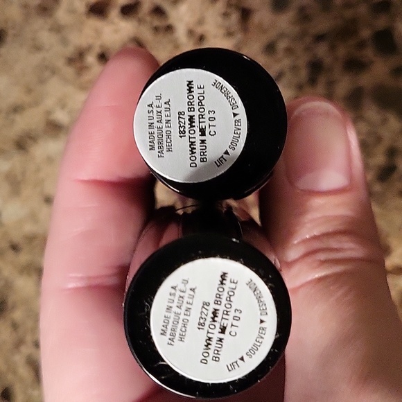 Downtown Brown: Gel Semi-Shine Lipstick - Picture 4 of 6